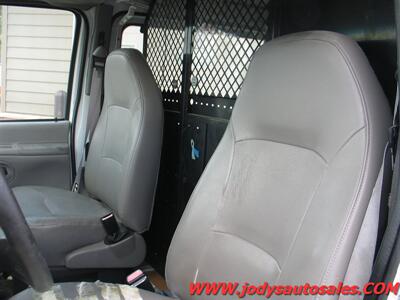 2000 Ford E-Series Van CARGO VAN, V6 4.2 - Photo 4 - North Platte, NE 69101