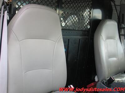 2000 Ford E-Series Van CARGO VAN, V6 4.2 - Photo 10 - North Platte, NE 69101