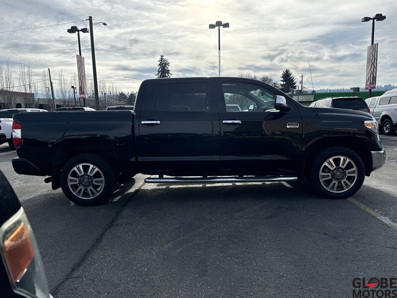 2019 Toyota Tundra Platinum CrewMax photo 4