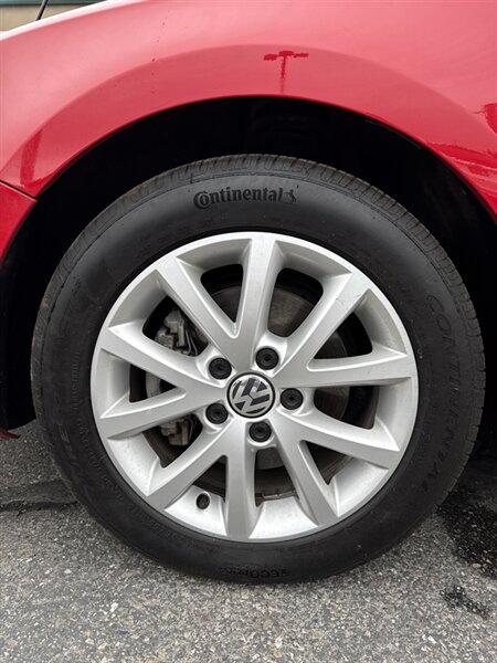 2015 Volkswagen Jetta SE photo 30