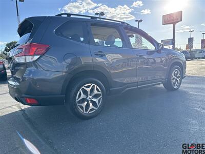 2022 Subaru Forester Premium  AWD - Photo 6 - Spokane, WA 99202