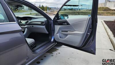 2015 Honda Accord EX-L w/Navi   - Photo 53 - Spokane, WA 99202