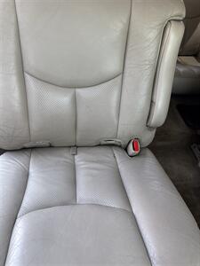 2004 Cadillac Escalade AWD - Photo 28 - Spokane, WA 99202