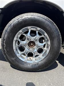 2004 Cadillac Escalade AWD - Photo 10 - Spokane, WA 99202