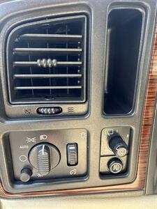 2004 Cadillac Escalade AWD - Photo 29 - Spokane, WA 99202