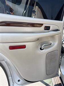 2004 Cadillac Escalade AWD - Photo 19 - Spokane, WA 99202