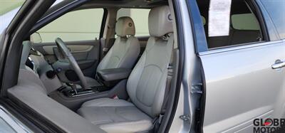 2017 Chevrolet Traverse LT AWD - Photo 12 - Spokane, WA 99202