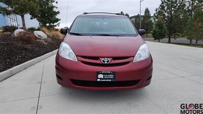 2010 Toyota Sienna 7 Passenger AWD!  