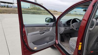 2010 Toyota Sienna 7 Passenger AWD!   - Photo 32 - Spokane, WA 99202