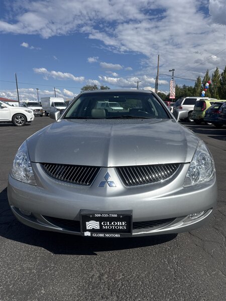 2004 Mitsubishi Diamante LS  