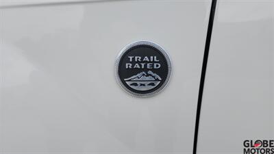 2010 Jeep Grand Cherokee Laredo   - Photo 18 - Spokane, WA 99202