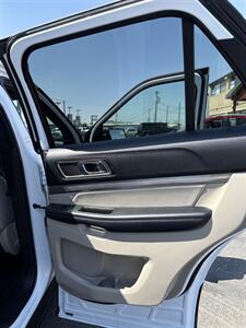 2018 Ford Explorer XLT   - Photo 13 - Spokane, WA 99202