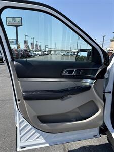 2018 Ford Explorer XLT   - Photo 10 - Spokane, WA 99202
