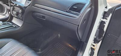 2016 Chrysler 300 Series S  AWD - Photo 38 - Spokane, WA 99202