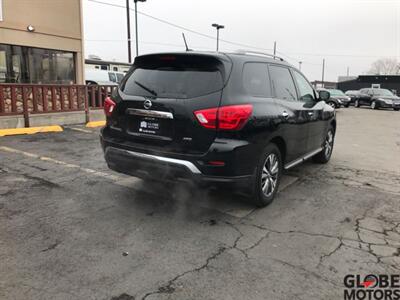 2018 Nissan Pathfinder S  Platinum - Photo 3 - Spokane, WA 99202