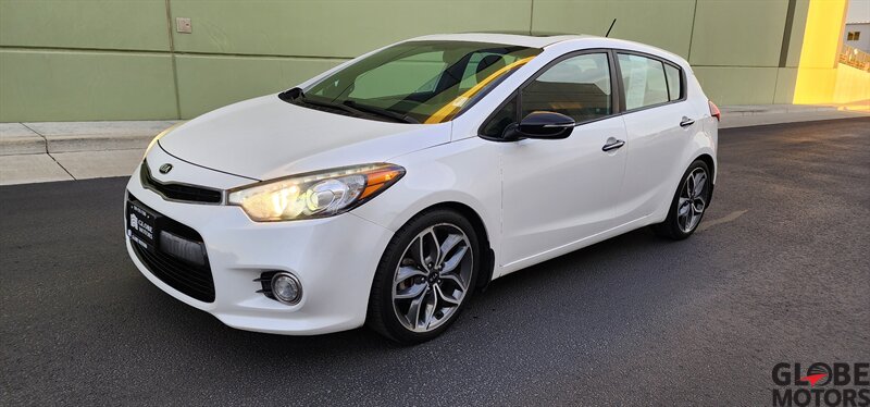 2015 Kia Forte 5 SX  