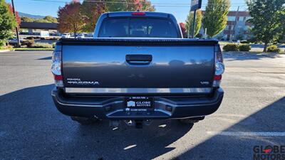 2015 Toyota Tacoma V6  TRD Sport Double Cab 4WD - Photo 8 - Spokane, WA 99202