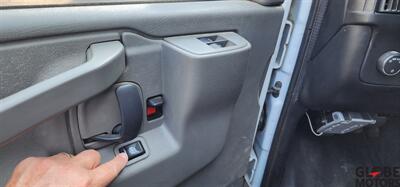 2017 Chevrolet Comm Medium Duty Cargo Van 2500 - Photo 20 - Spokane, WA 99202