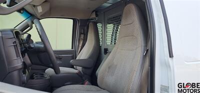 2017 Chevrolet Comm Medium Duty Cargo Van 2500 - Photo 11 - Spokane, WA 99202