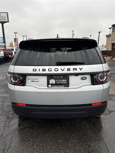 2016 Land Rover Discovery Sport HSE LUX photo 2