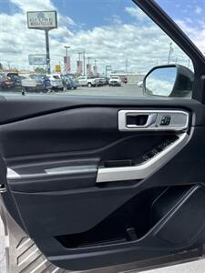 2021 Ford Explorer Limited 3rd Row Seating - Photo 17 - Spokane, WA 99202