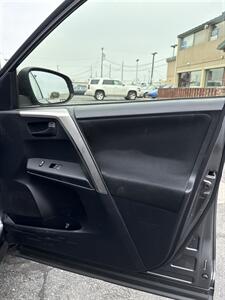 2013 Toyota RAV4 XLE   - Photo 13 - Spokane, WA 99202