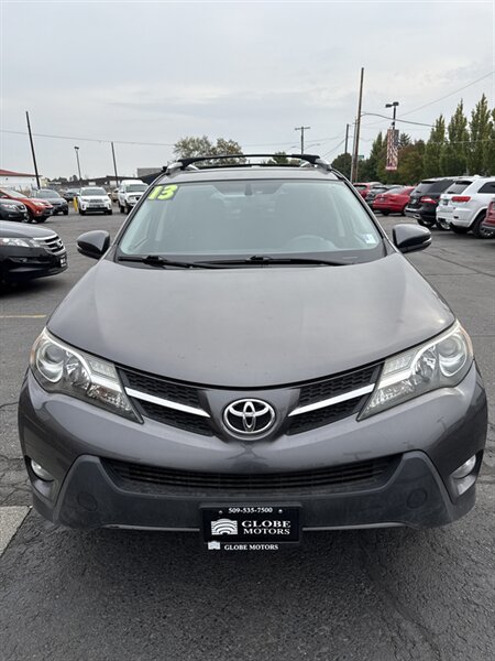 2013 Toyota RAV4 XLE photo 3