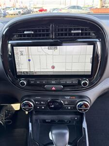 2024 Kia Soul EX - Photo 11 - Spokane, WA 99202