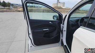 2017 Ford Escape SE  4WD - Photo 48 - Spokane, WA 99202