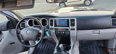 2003 Toyota 4Runner SR5  V-8 4X4 Excellent shape! - Photo 34 - Spokane, WA 99202