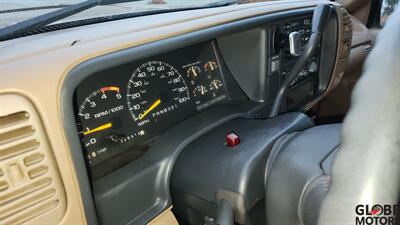 1995 Chevrolet K3500 Silverado   - Photo 40 - Spokane, WA 99202