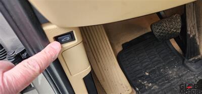 2014 BMW X1 xDrive28i  All Wheel Drive, Extra clean!! - Photo 65 - Spokane, WA 99202