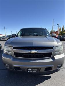 2008 Chevrolet Suburban LT   - Photo 3 - Spokane, WA 99202