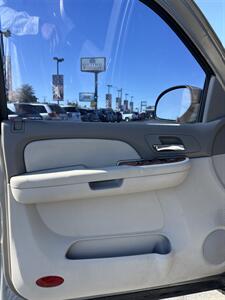 2008 Chevrolet Suburban LT   - Photo 7 - Spokane, WA 99202