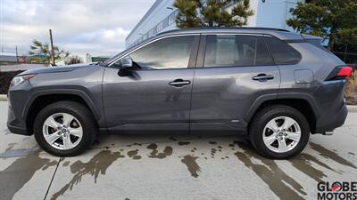 2021 Toyota RAV4 XLE  Hybrid - Photo 13 - Spokane, WA 99202