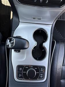 2015 Jeep Grand Cherokee Overland   - Photo 14 - Spokane, WA 99202