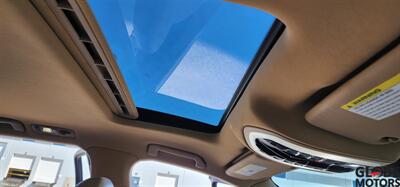 2012 Porsche Cayenne S  AWD with LOW MILES - 53k - Photo 55 - Spokane, WA 99202