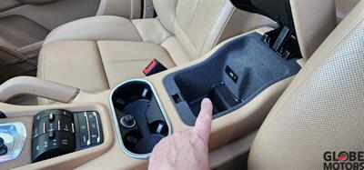 2012 Porsche Cayenne S  AWD with LOW MILES - 53k - Photo 16 - Spokane, WA 99202