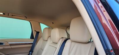 2012 Porsche Cayenne S  AWD with LOW MILES - 53k - Photo 25 - Spokane, WA 99202