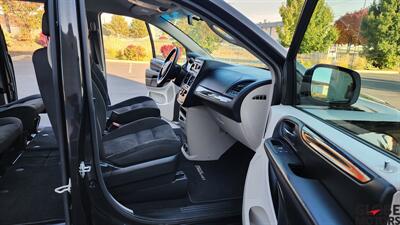 2017 Dodge Grand Caravan SE Plus  Mini Van - Photo 25 - Spokane, WA 99202