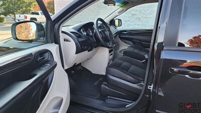 2017 Dodge Grand Caravan SE Plus  Mini Van - Photo 16 - Spokane, WA 99202