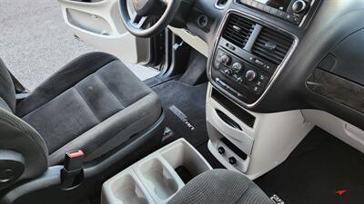 2017 Dodge Grand Caravan SE Plus  Mini Van - Photo 32 - Spokane, WA 99202