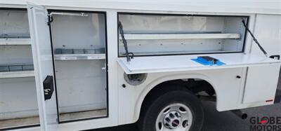 2021 GMC Savana 3500  Enclosed Service Van - Photo 31 - Spokane, WA 99202