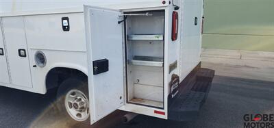 2021 GMC Savana 3500  Enclosed Service Van - Photo 32 - Spokane, WA 99202