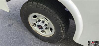 2021 GMC Savana 3500  Enclosed Service Van - Photo 44 - Spokane, WA 99202