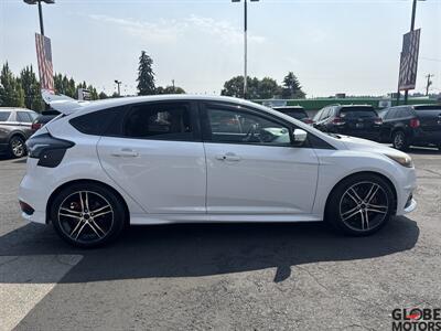 2017 Ford Focus ST   - Photo 3 - Spokane, WA 99202