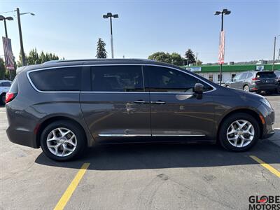 2017 Chrysler Pacifica Touring-L Plus - Photo 4 - Spokane, WA 99202