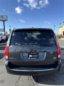 2012 Dodge Grand Caravan Crew Mini Van - Photo 4 - Spokane, WA 99202
