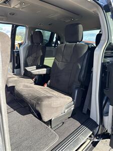 2012 Dodge Grand Caravan Crew Mini Van - Photo 10 - Spokane, WA 99202