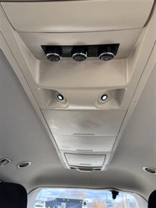 2012 Dodge Grand Caravan Crew Mini Van - Photo 17 - Spokane, WA 99202